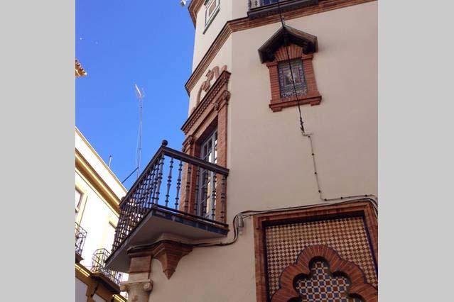Holastays Arenal Apartments Sevilla Exterior foto
